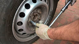 flat tire repair by professional 